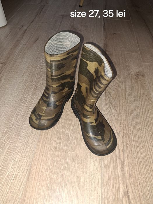 Incaltaminte baieti  mărimi 27-29.