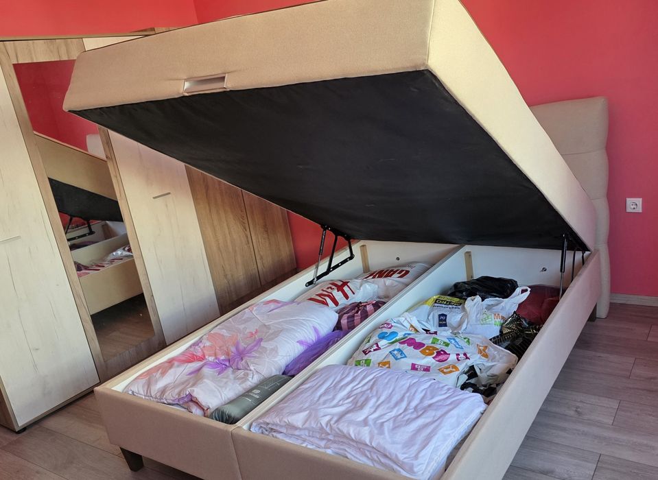 Тапцирана повдигната спалня 160х200 /боксспринг/ с ракла