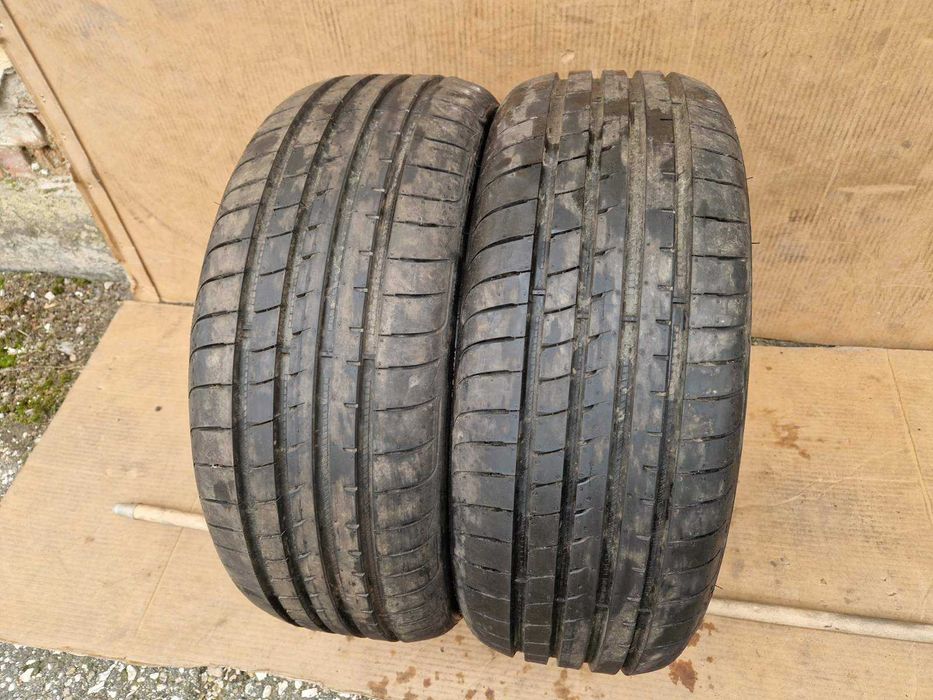 2 Goodyear R18 215/45 Летни гуми  DOT2224