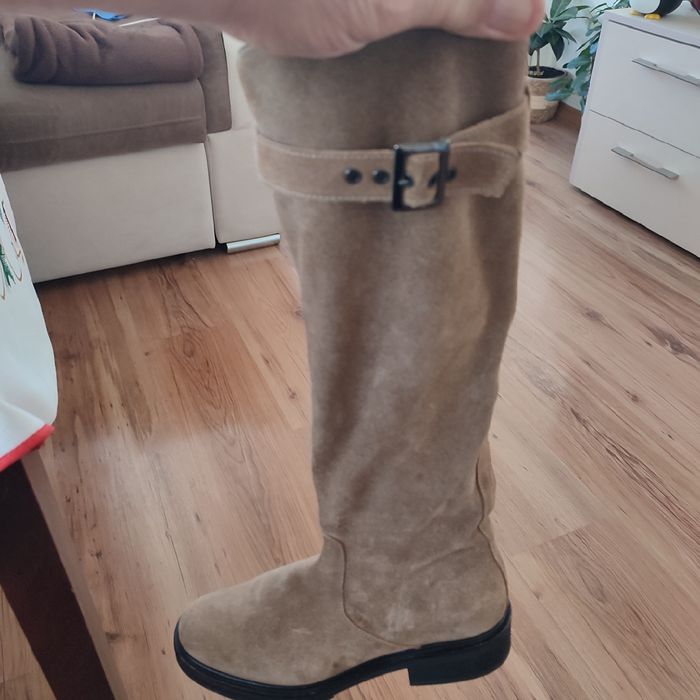 Нови модерни и маркови дамски ботуши "Gloria Ortiz"