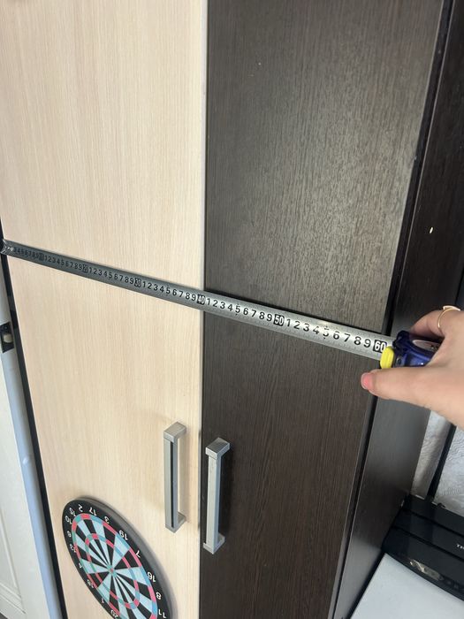Продам комод , два шкафа идут в подарок !