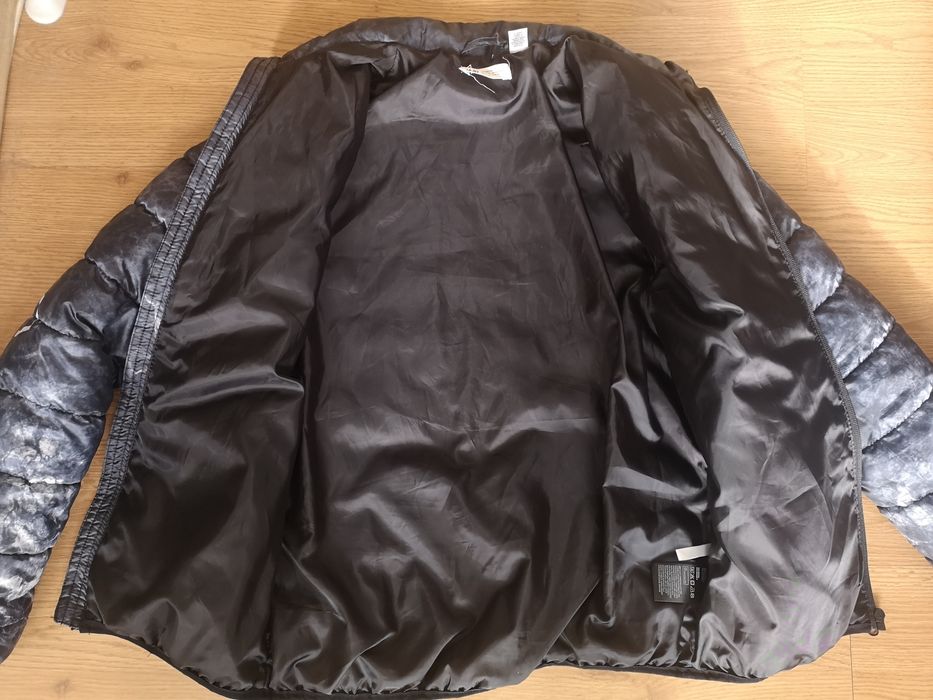 Яке H&M PlayStation