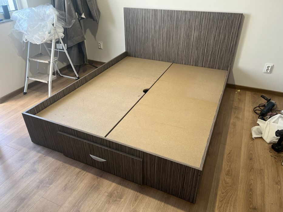 pat dublu / saltea 160 x 200