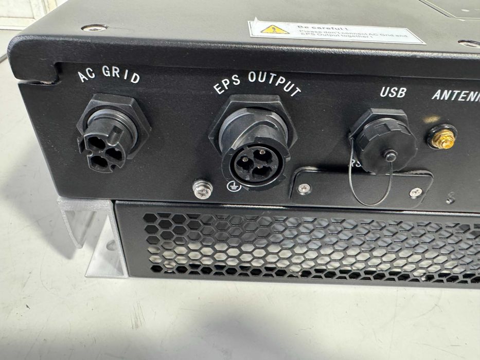 Инвертор соларен - Growatt SPA3000TL BL / AC Coupled