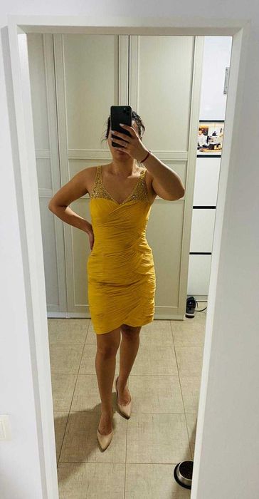 Vand Rochie de ocazie Guy Laroche - marime 38