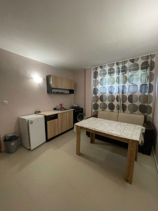 Двустаен под наем за летния сезон