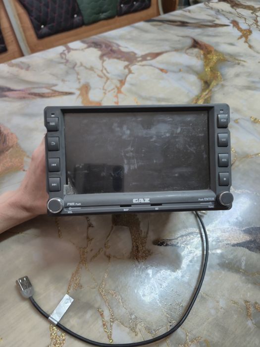 Продам магнитолу на газель