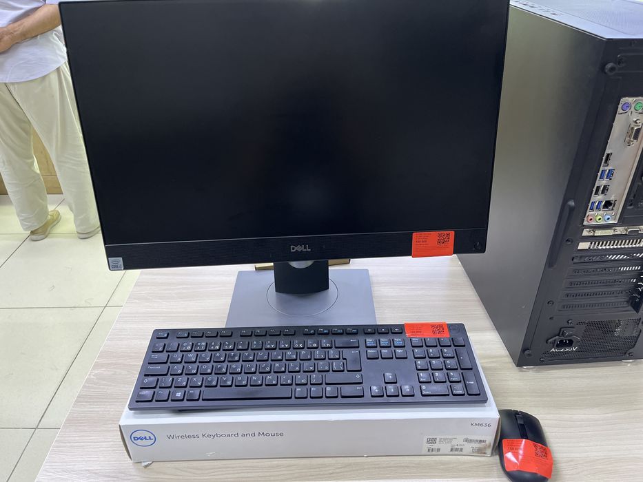 Моноблок Dell с клавиатурой