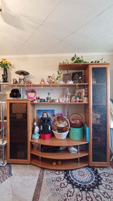 Продам Горку для Гостиной