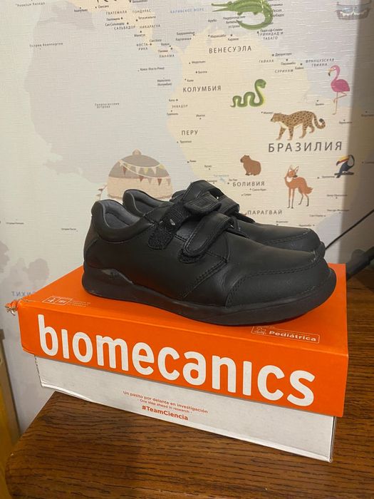Школьная обувь на мальчика biomecanics 35