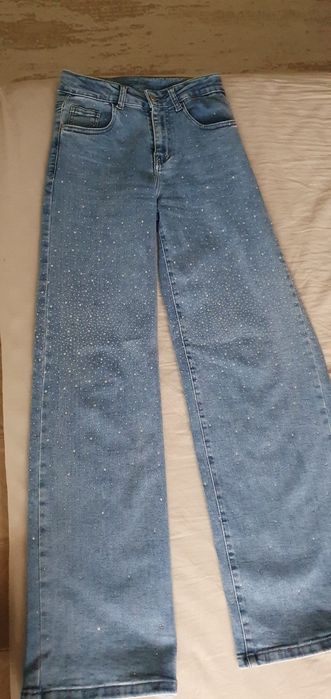 Blugi damă cu ștrasuri