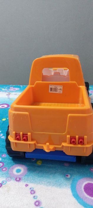 Машинка грузовик