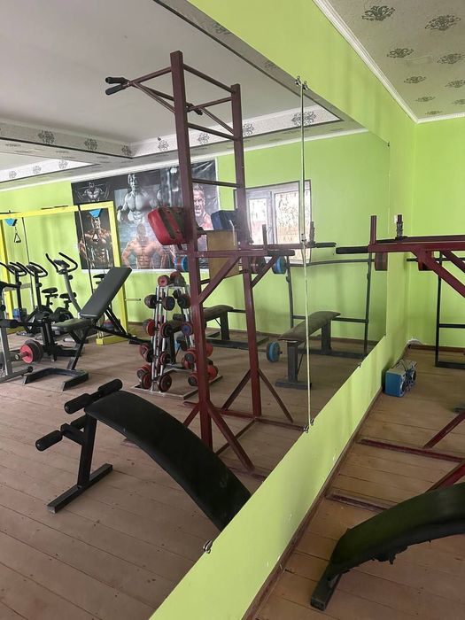 Trinajorniy zaldagi narsakar sotiladi