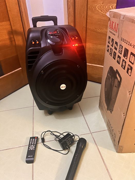 Boxa bluetooth AKAI X10 cu microfon