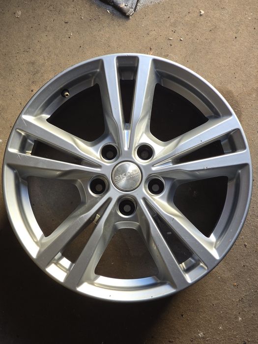 Диски колесные r17 5x114, 3 литые