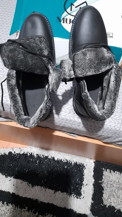 Vhnd gete de pele hnblanite cu junor si fermol sunt noi cu cutie