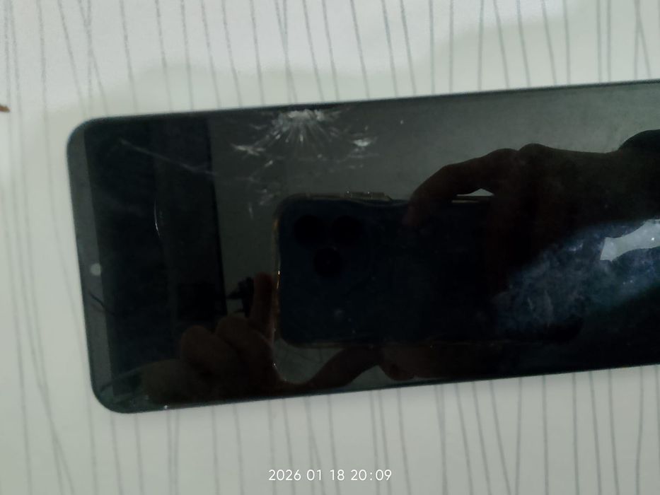 Риалми 63С хороший