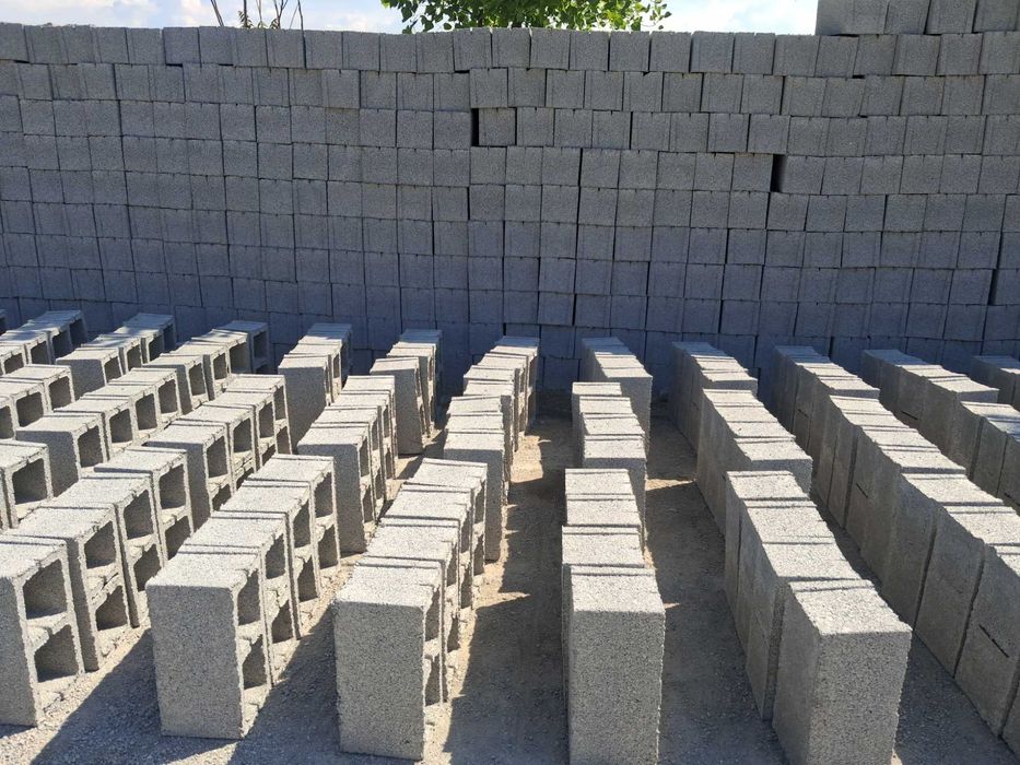 Shlaka blok sotiladi kelishilgan narxlarda