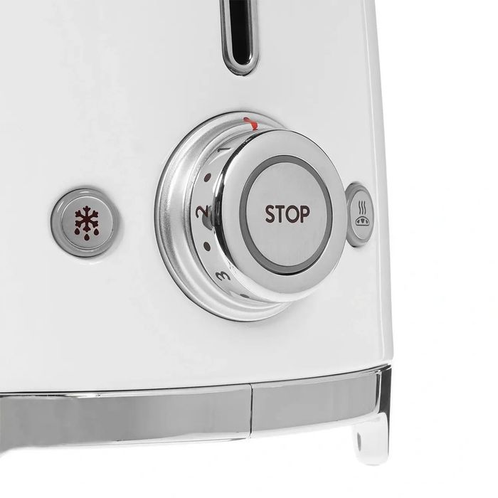 Тостер Smeg TSF01WHEU