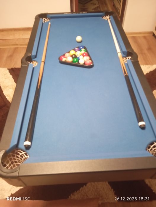 Masă de biliard în stare bună