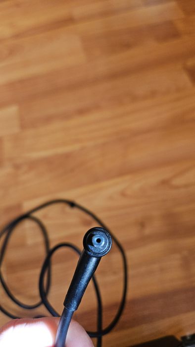 Încărcător asus expertbook i3 a 10 a generatie