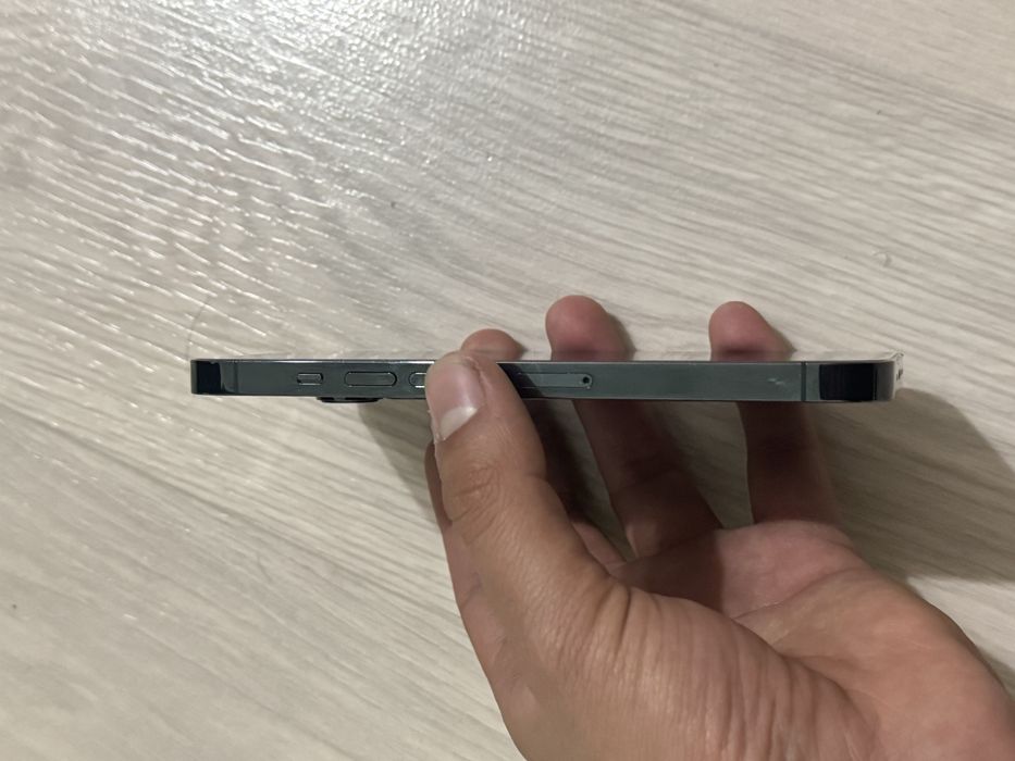 Продам Айфон 13 Про 256