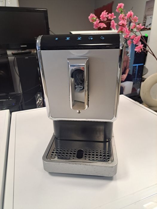 Кафе автомат Tchibo Esperto Caffe