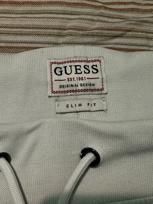 Pantaloni Guess