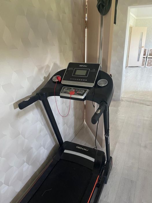 Продается беговая дорожка