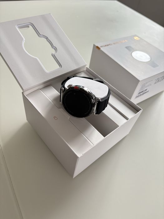 Huawei Watch GT 6 - Чисто нов с оригинална кутия