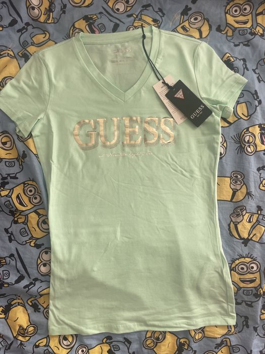 Нова тениска Guess