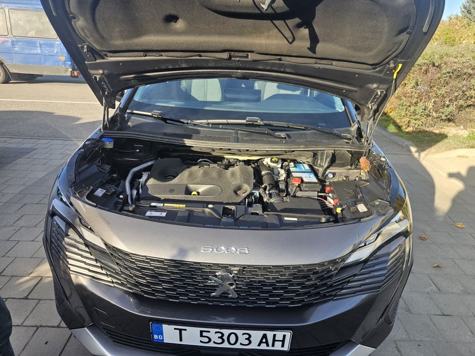 Peugeot 5008 2.0HDI 180к.с