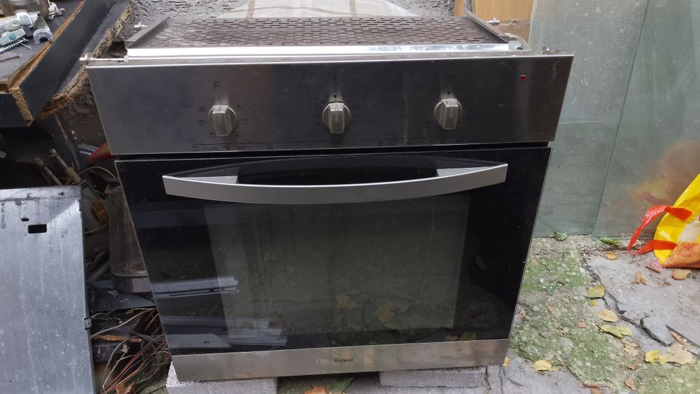 Професионална фурна, запазена, фритюрник, Микровълнова  20 лева и друг