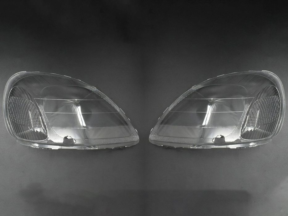 Стъкла за фарове на Toyota Yaris