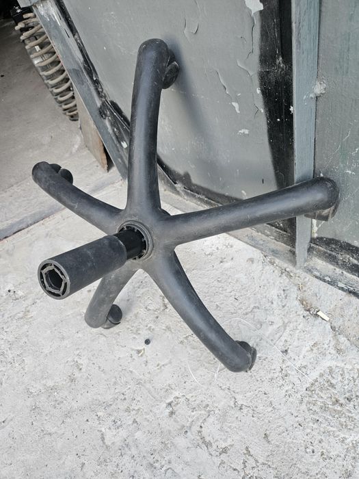 Крестовина кресла