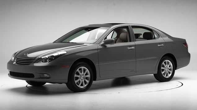 Lexus ES300 Lobovoy oyna