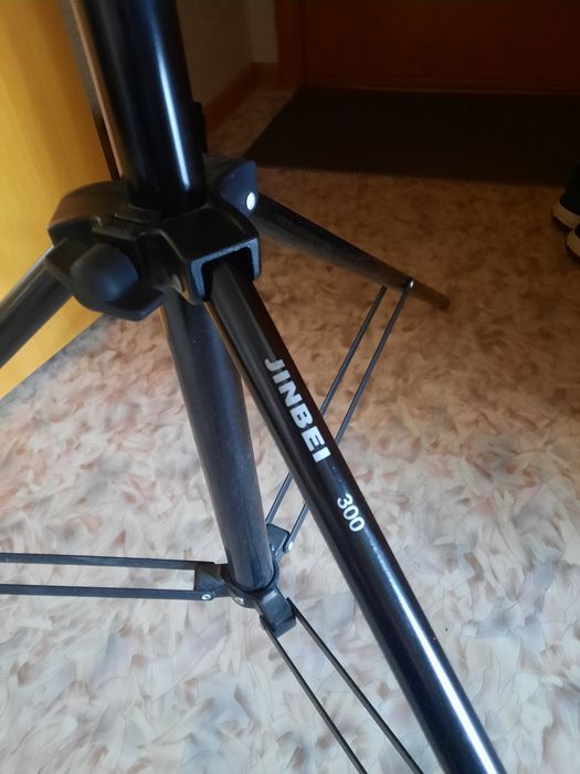 Стойка для света Jinbei 300