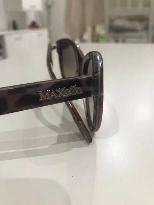 Оригинални слънчеви очила Max & Co