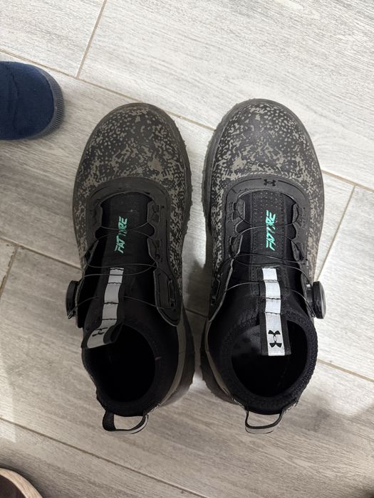 Продам under armour оригинал.