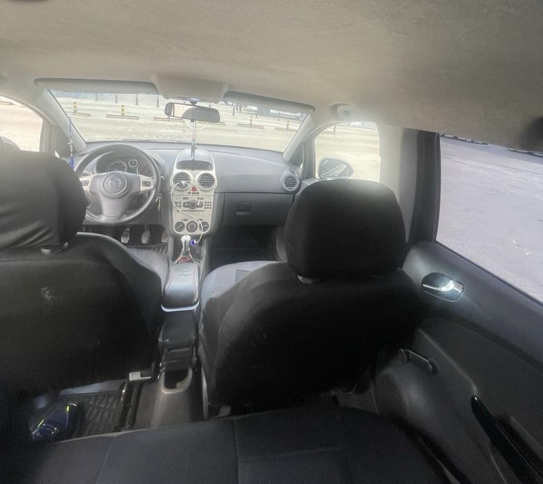 Opera Corsa 1.3 CDTI 90 CP cu 6 trepte