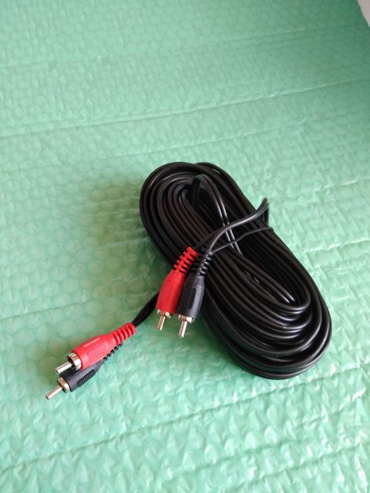 Cablu audio video cu mufe, fise audio video L-R, 15 m