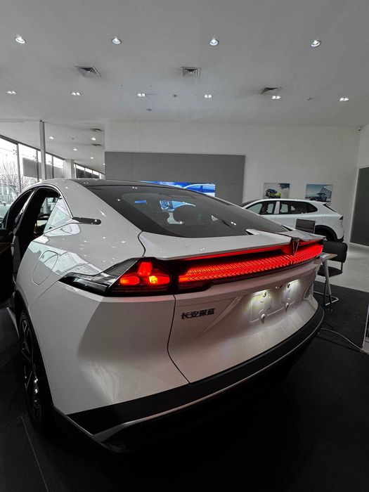 Deepal SL03 avtokredit naqt yoki foizlarsiz muddatli to’lov asosida