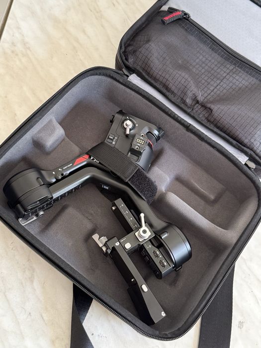 Продам DJI Ronin RS4 Combo