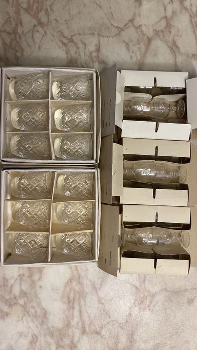 Бокалы рюмки стаканы