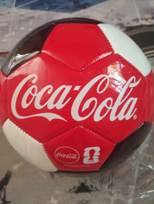 Мяч от Coco cola оригинал