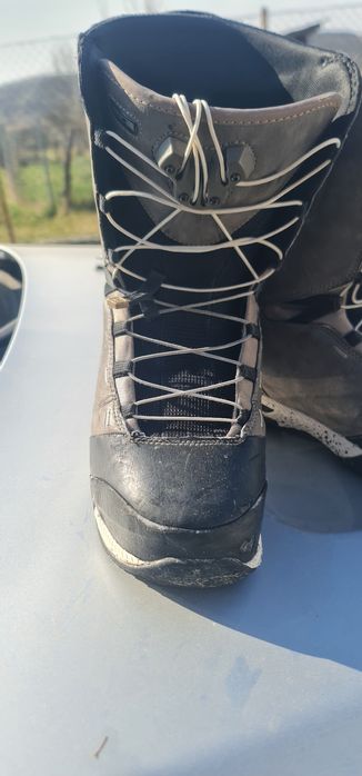 Placa , boots, snowboard