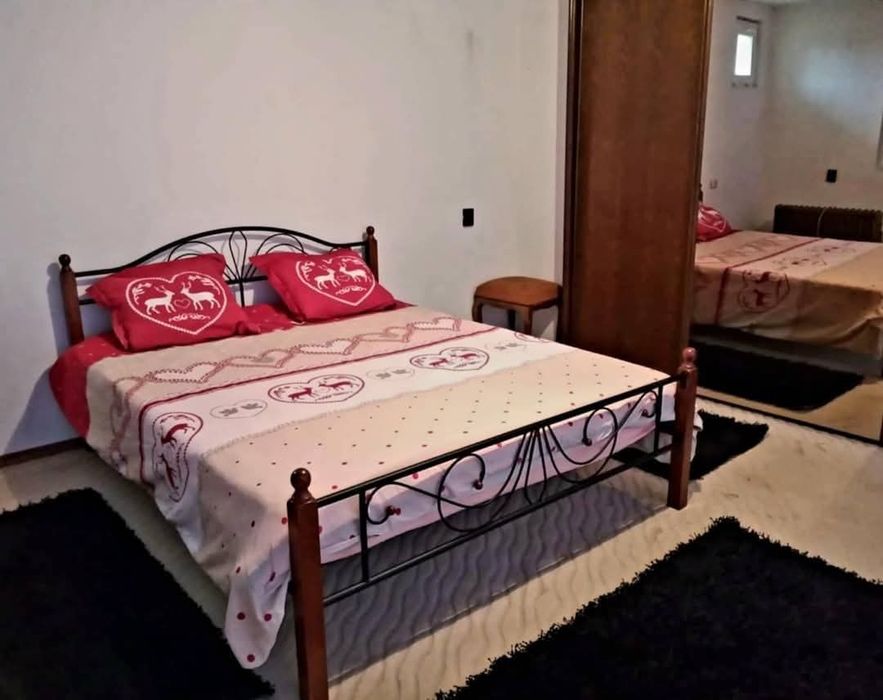 Дава се под наем Къща в Аксаково - 405 кв.м за 943.5 € - Снимка #7