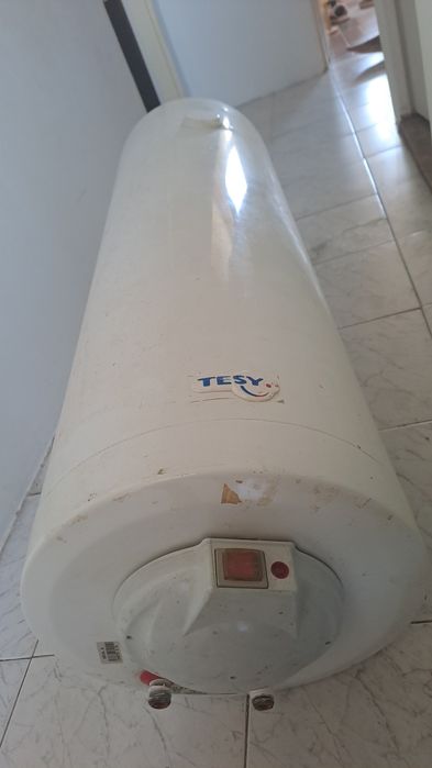 Бойлер TESY 80 л / 2000 W – работещ