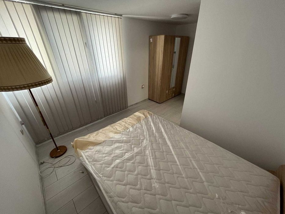 Дава се под наем Двустаен апартамент в Варна, Център - 70 кв.м за 397.8 € - Снимка #2