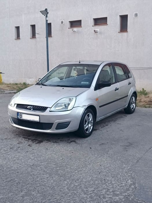 FORD Fiesta 2005